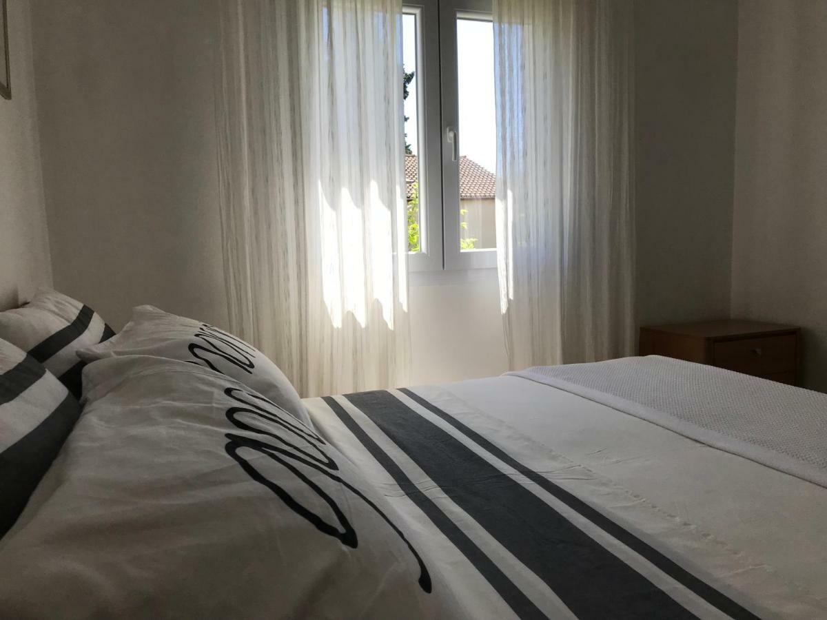 Apartments Biskup プリヴラカ エクステリア 写真